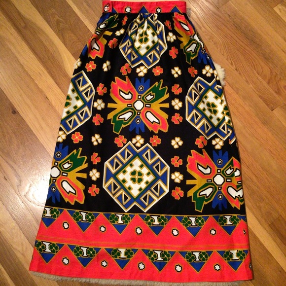 Vintage Alex Colman bright patterned maxi skirt - Picture 2 of 10
